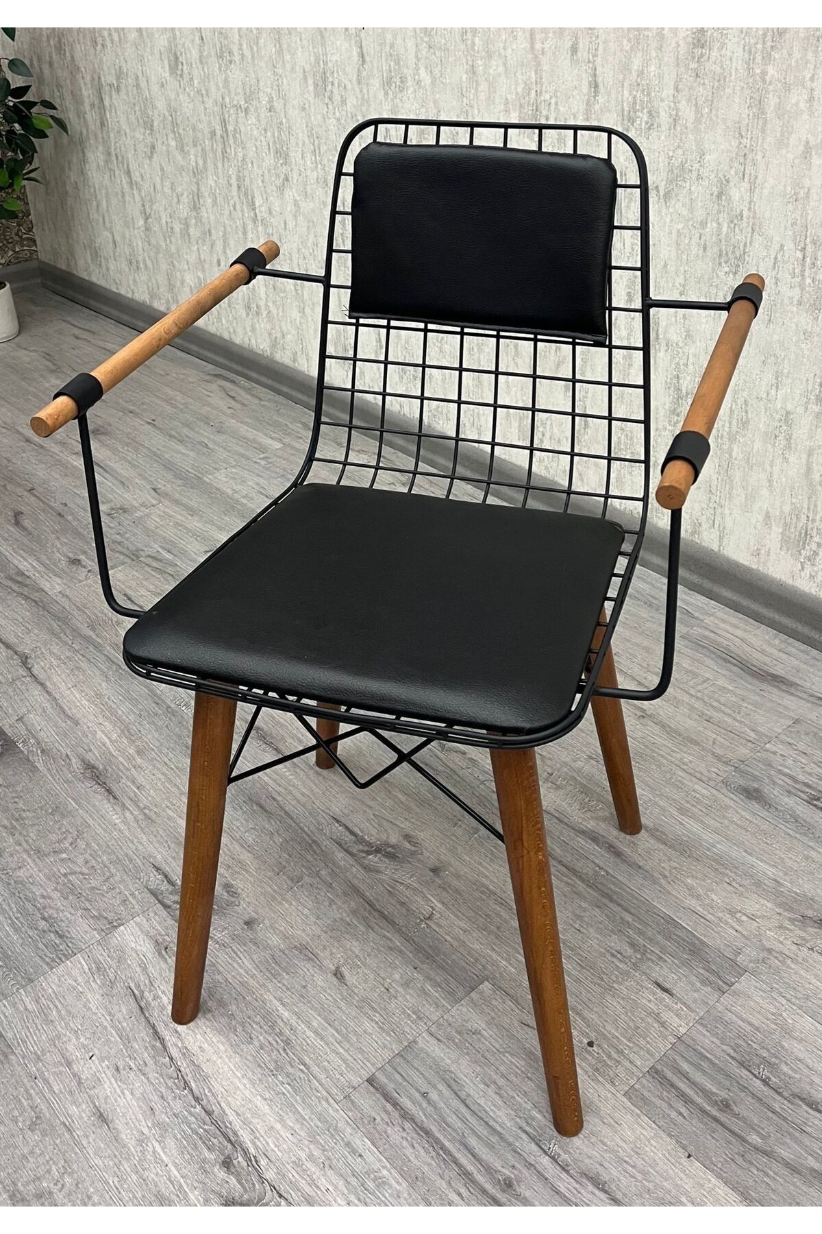 BY ORHAN GÜZEL Mutfak Sandalyesi , Balkon Sandalyesi , Salon Sandalyesi Su Geçirmez Sırt Minderli Tel Sandalye