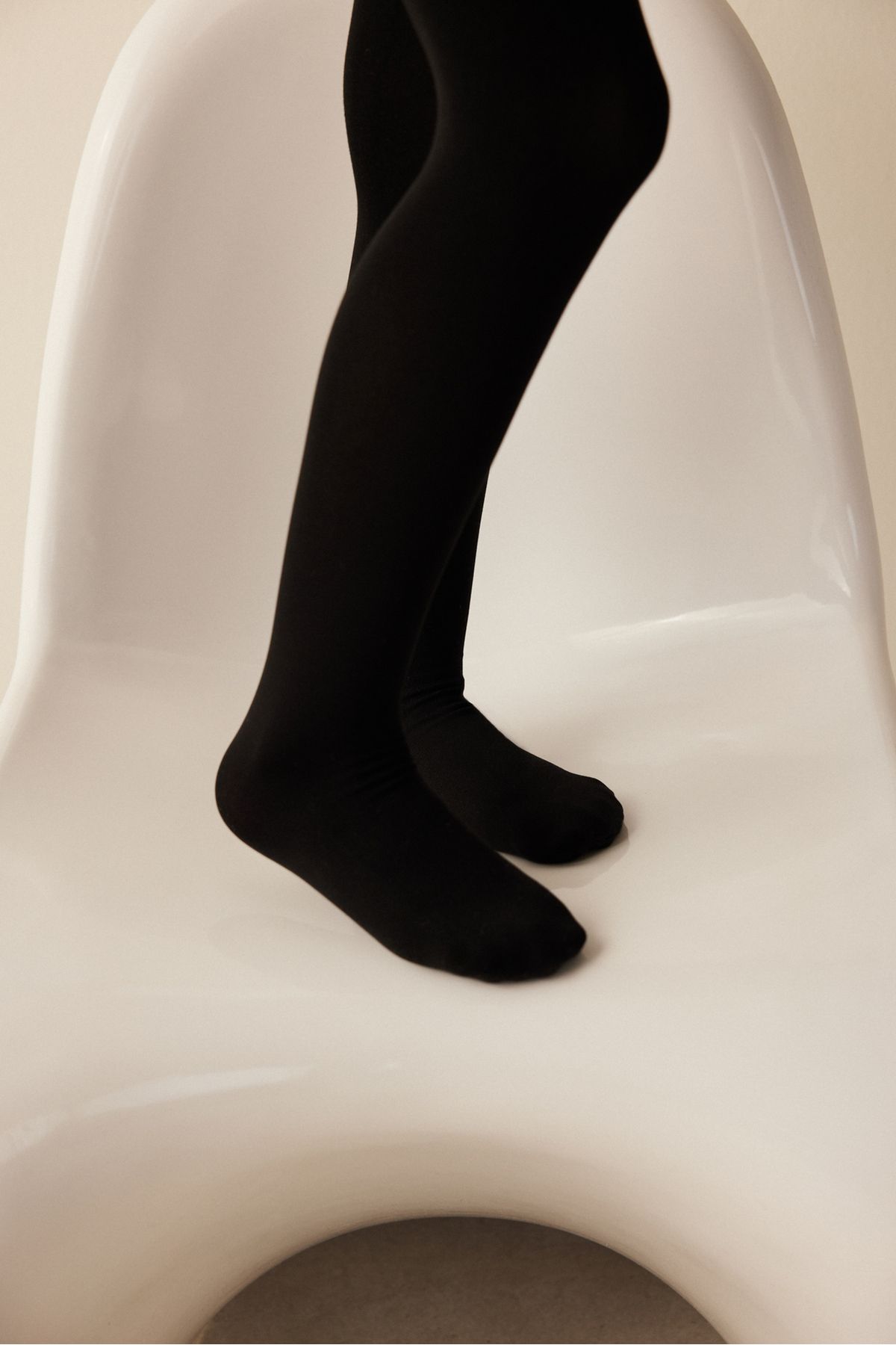 Penti Siyah Çocuk Termal Külotlu Çorap