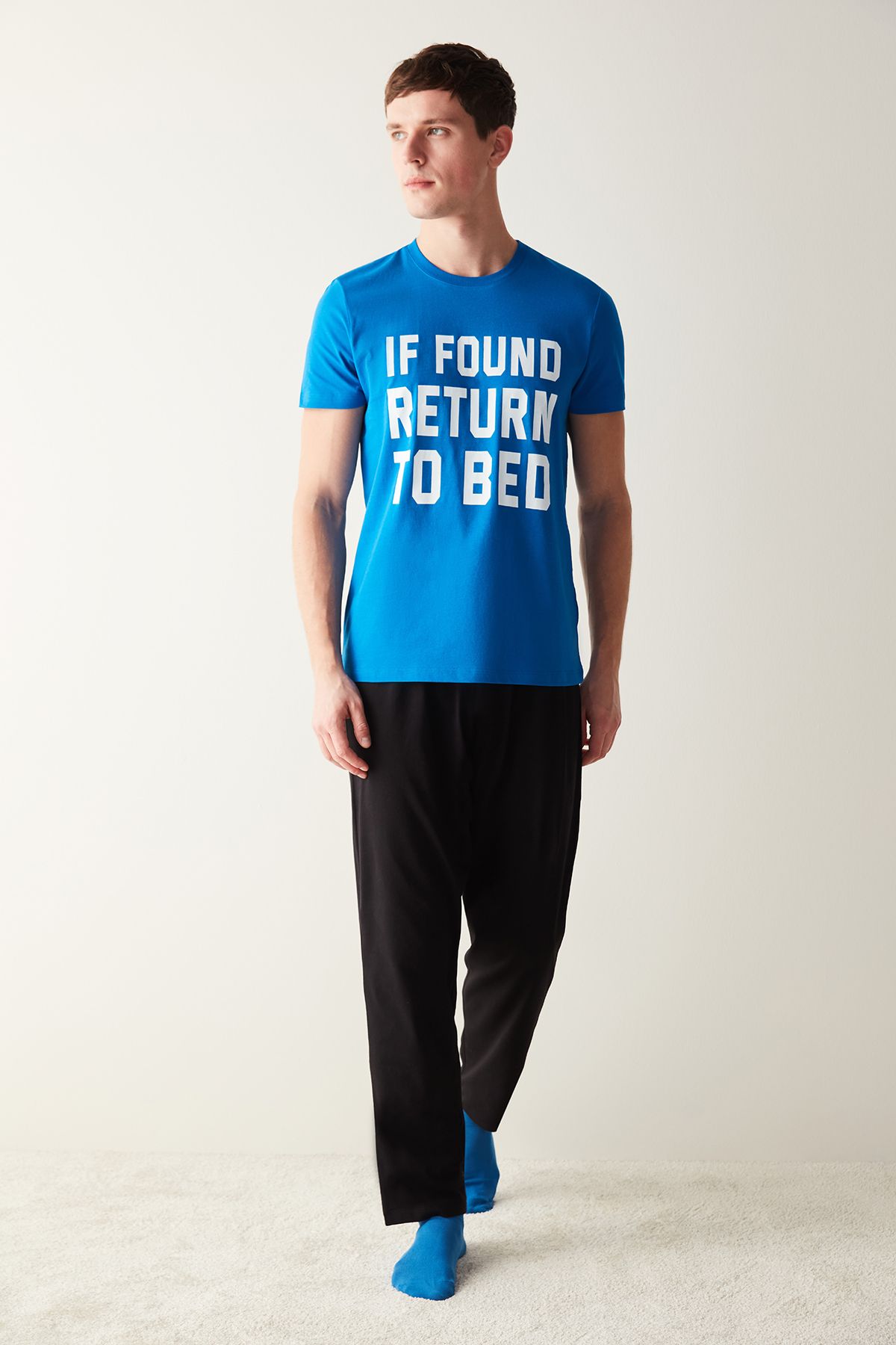 Penti Erkek Return To Bed Yazılı Çok Renkli Pijama Takımı