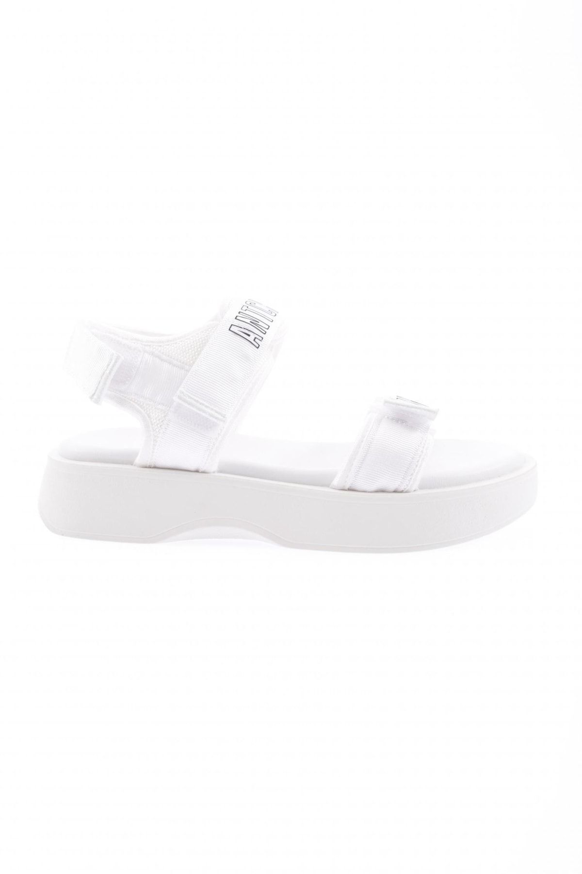 Dgn 4841-22y Kadın Kalın Taban Sandalet Beyaz