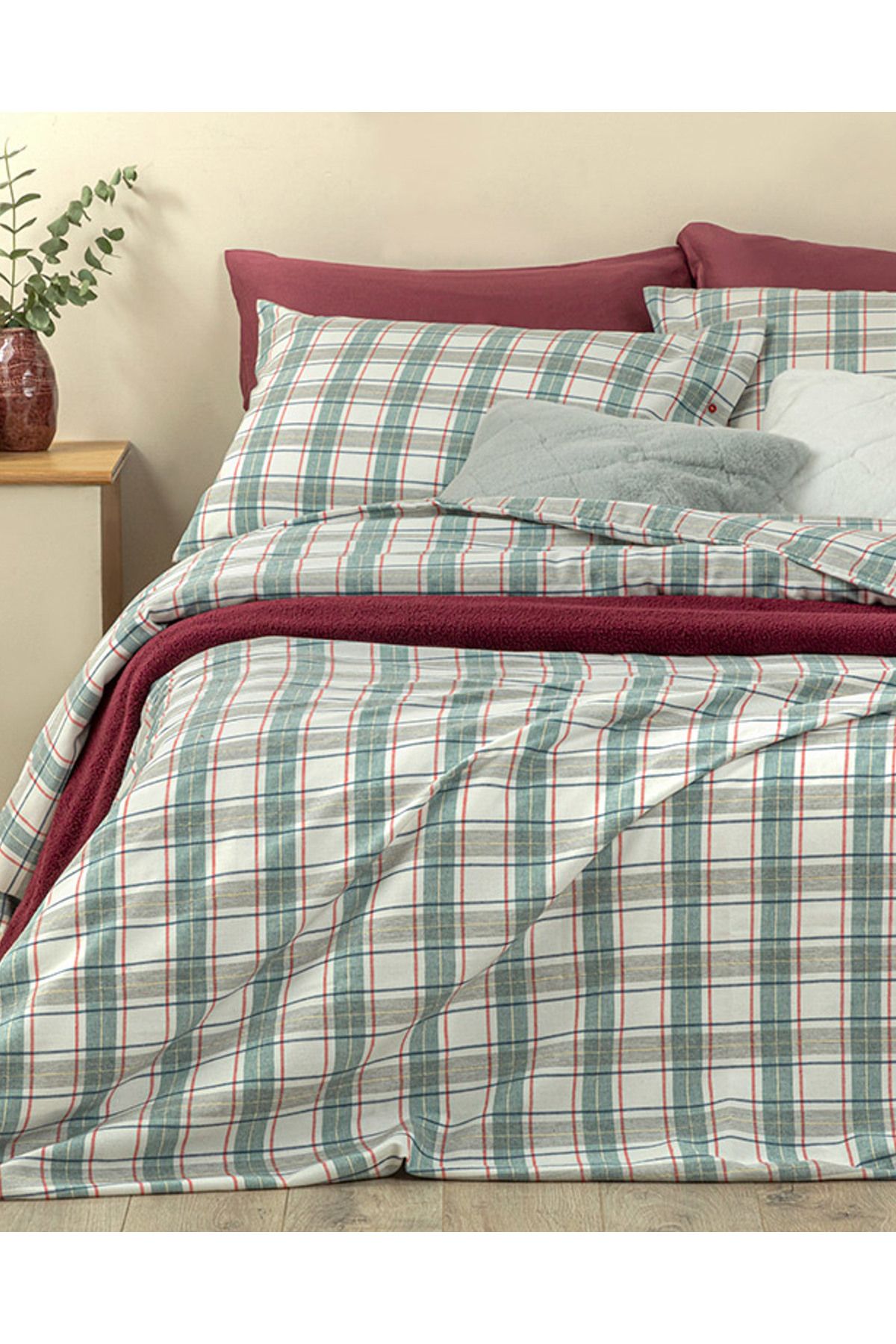 English Home Cozy Plaid Winter Soft King Size Nevresim Takımı Yeşil