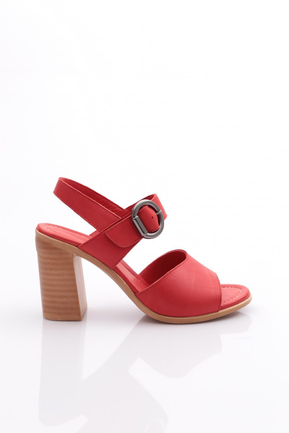 Dgn 1170 Kadın Topuklu Sandalet Kırmızı