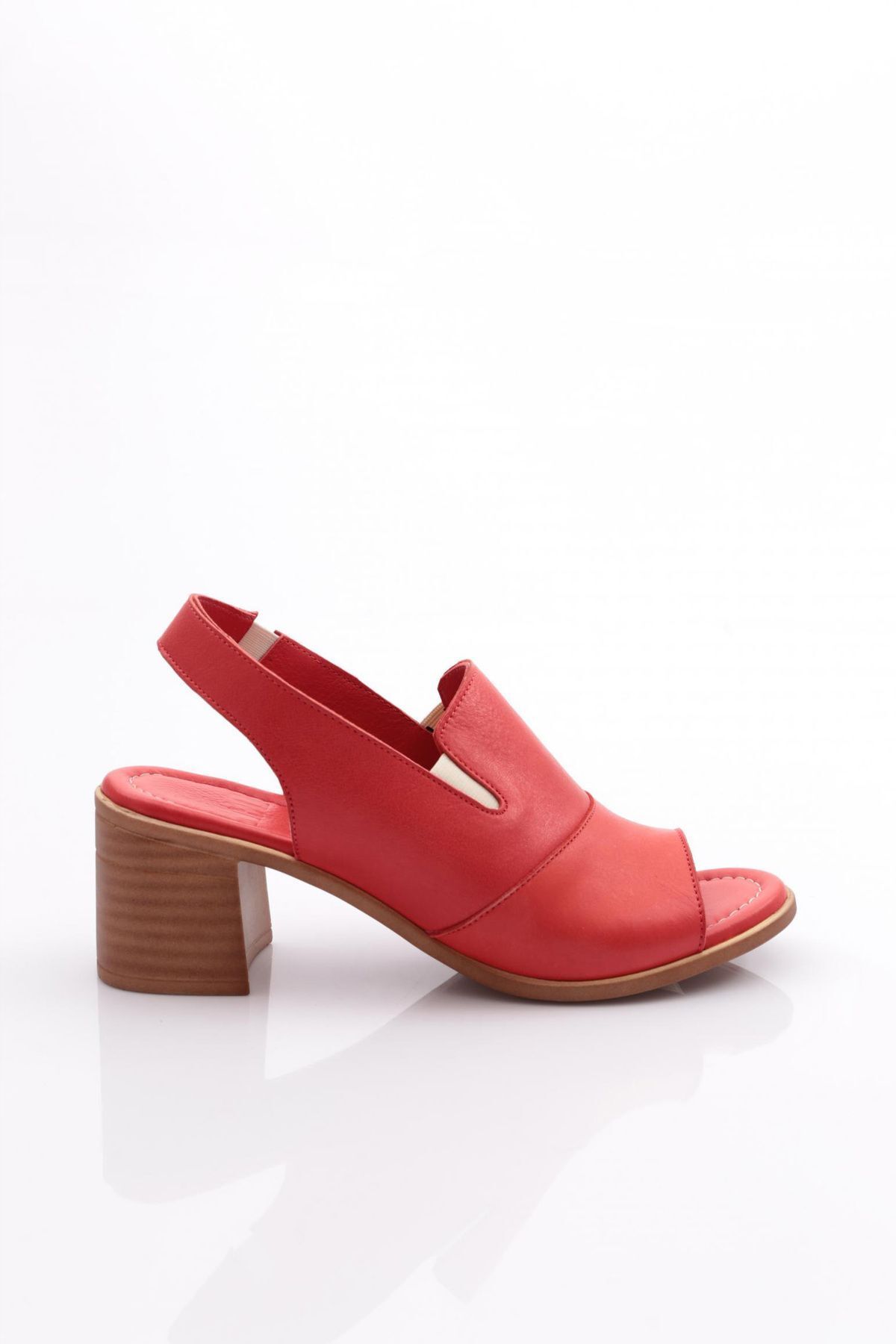 Dgn 1825 Kadın Sandalet Kırmızı