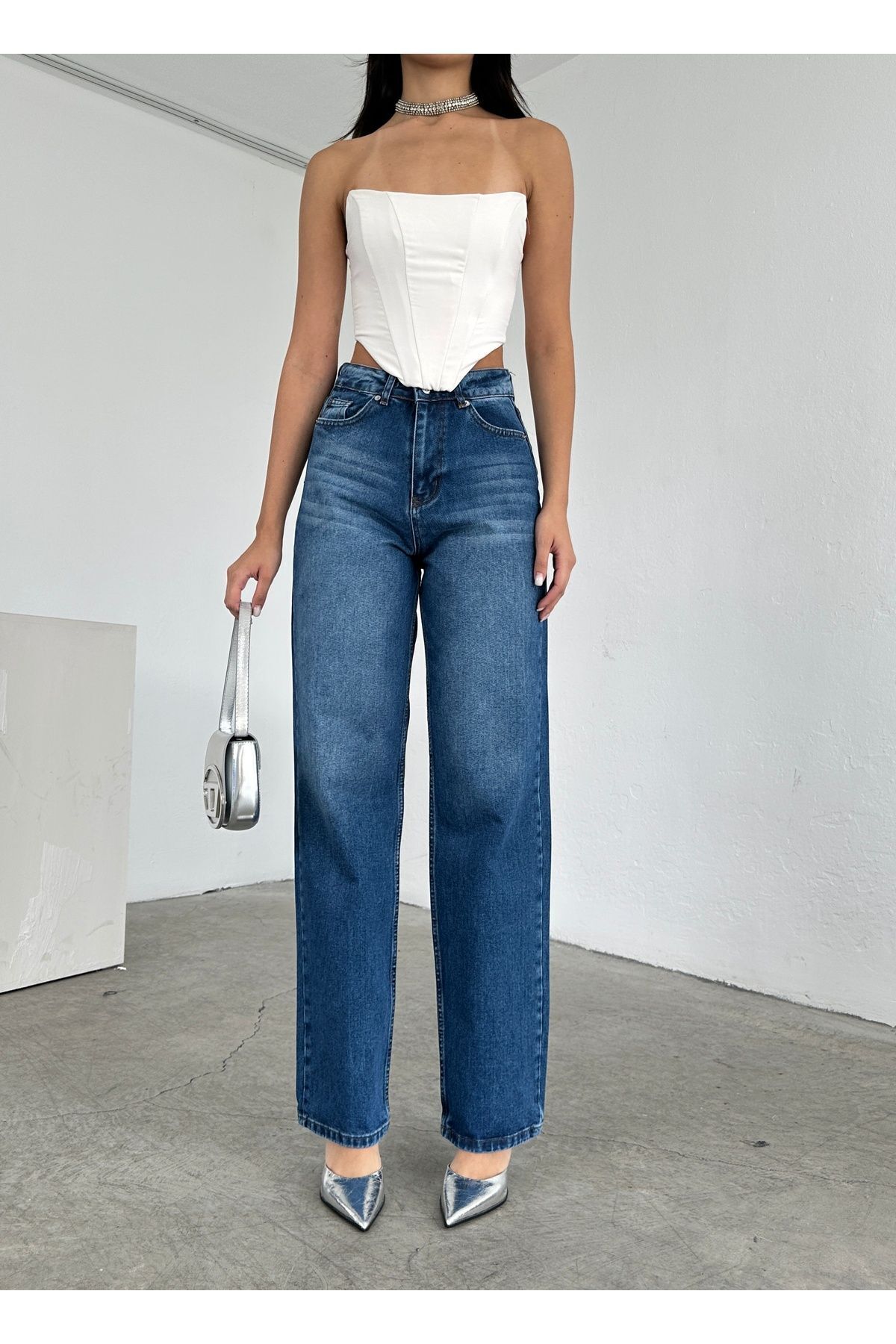 Brantu Kadın Koyu Mavi Yıkama Efektli Yüksek Bel Straight Jean