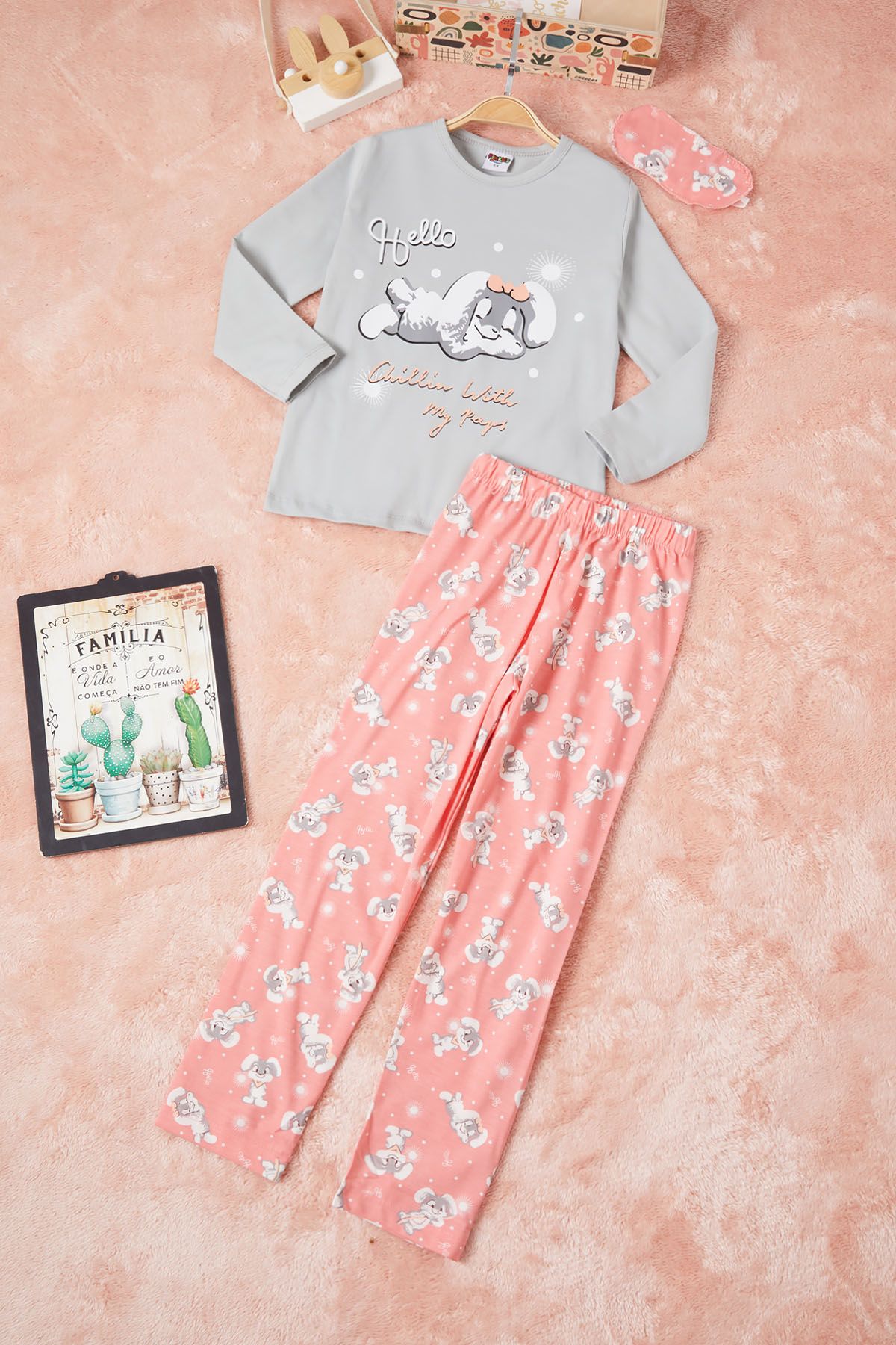 Cansın Mini Gri Tavşan Baskılı Yazılı Kız Çocuk Pijama Takımı 16346