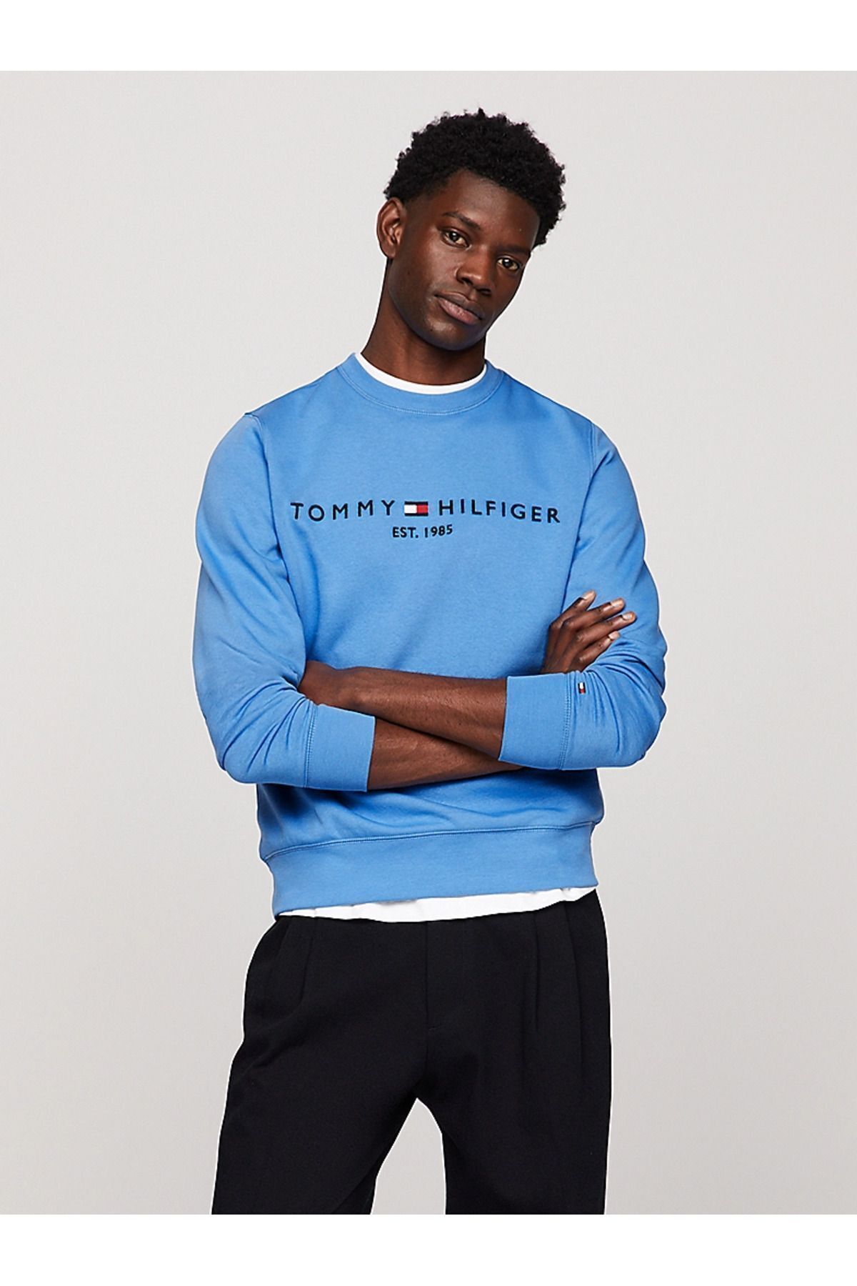 Tommy Hilfiger Erkek Marka Logolu Uzun Kollu Rahat Mavi Sweatshirt MW0MW11596-C30