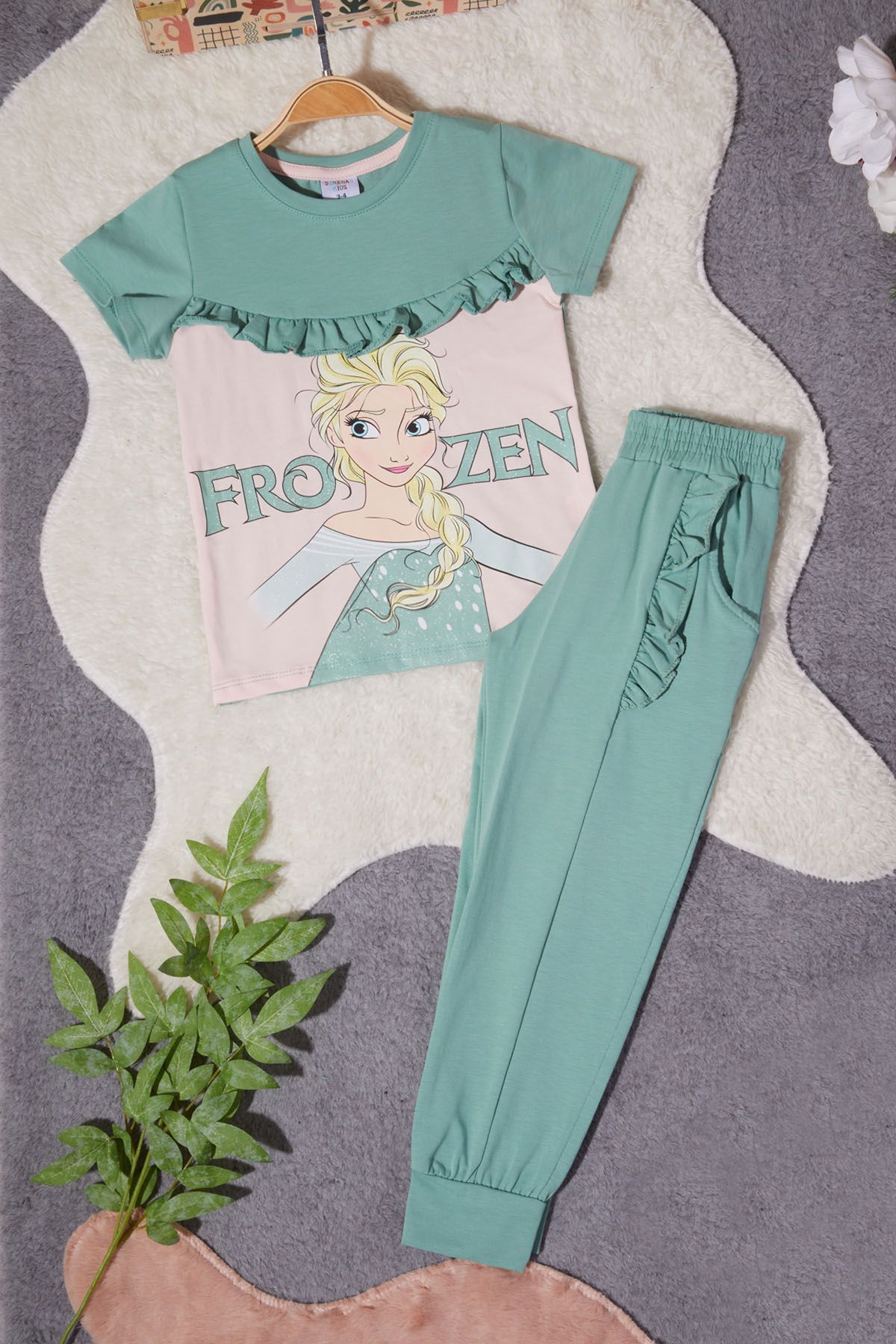 Cansın Mini Kız Çocuk Yeşil Frozen Baskılı Tişörtlü Takım 15257