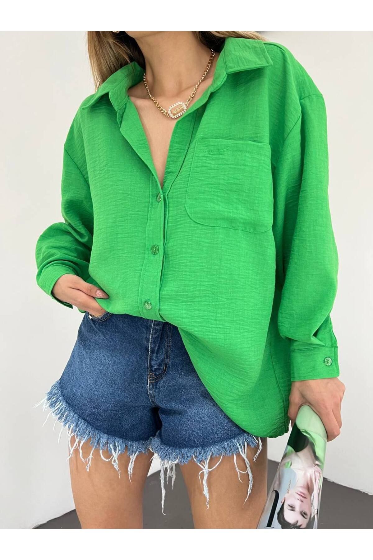 BİKELİFE Kadın Yeşil Tek Cepli Oversize Keten Gömlek