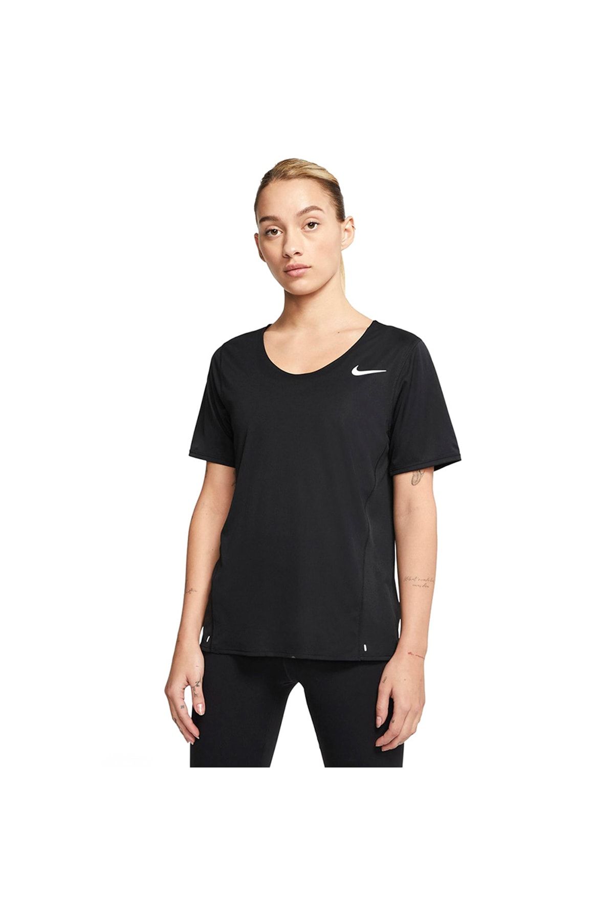Nike Kadın Siyah Tişört Cj9444-010 City Sleek