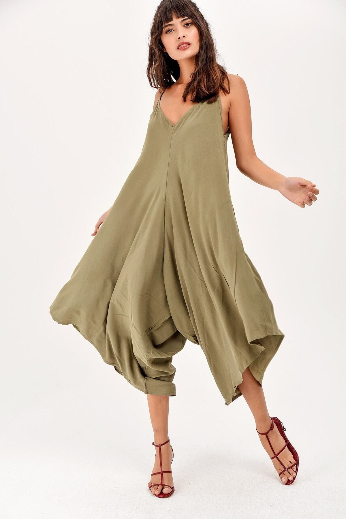 New Laviva Pasaklı Giyim Kadın Viskon Haki Yeşil Askılı Cepli Salaş Asimetrik Pantolon Etek Tulum 220h5002