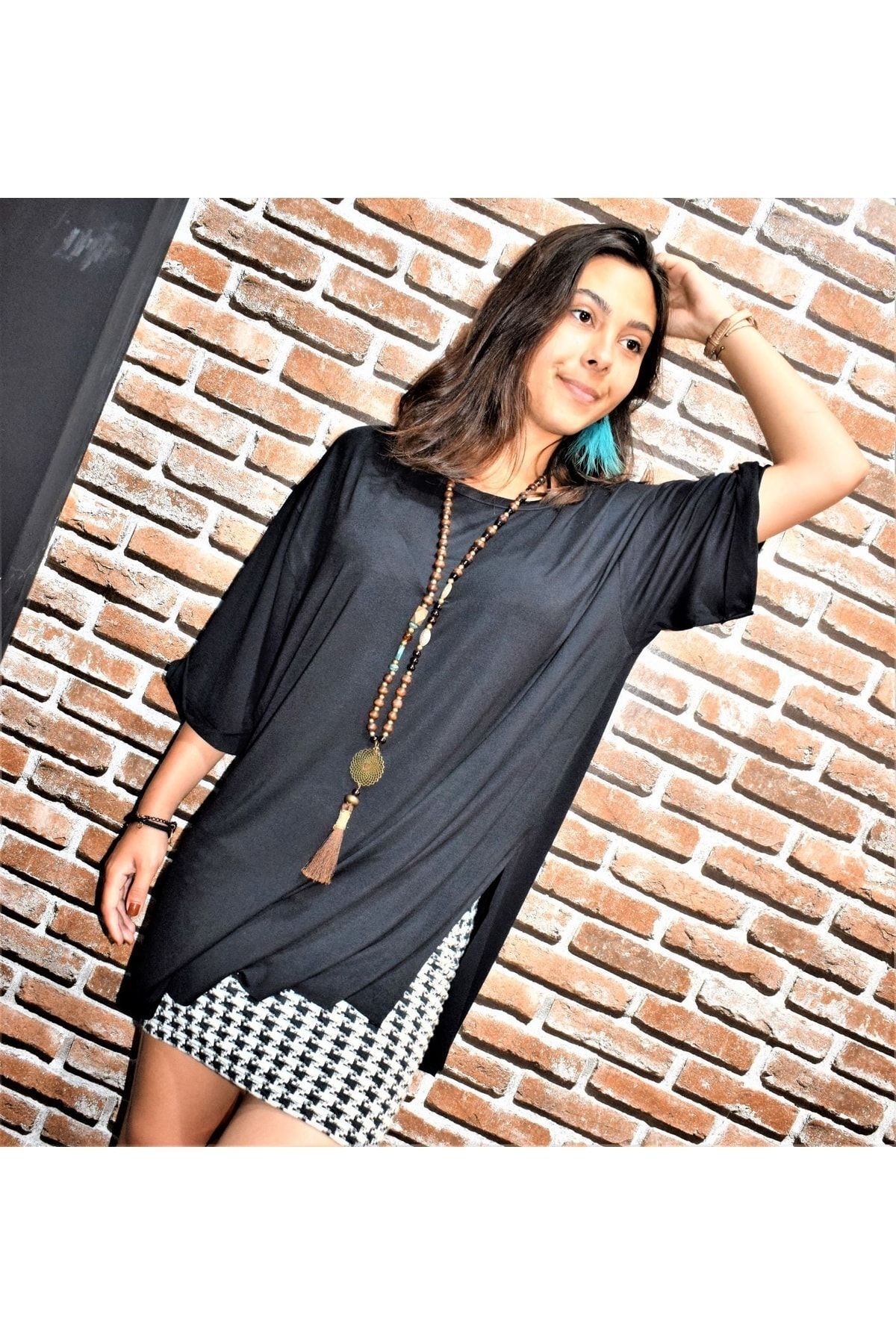New Laviva Pasaklı Giyim Kadın Siyah Yırtmaçlı Kaliteli Yarım Kollu Salaş Oversize Uzun Tunik T-shirt Yb324150