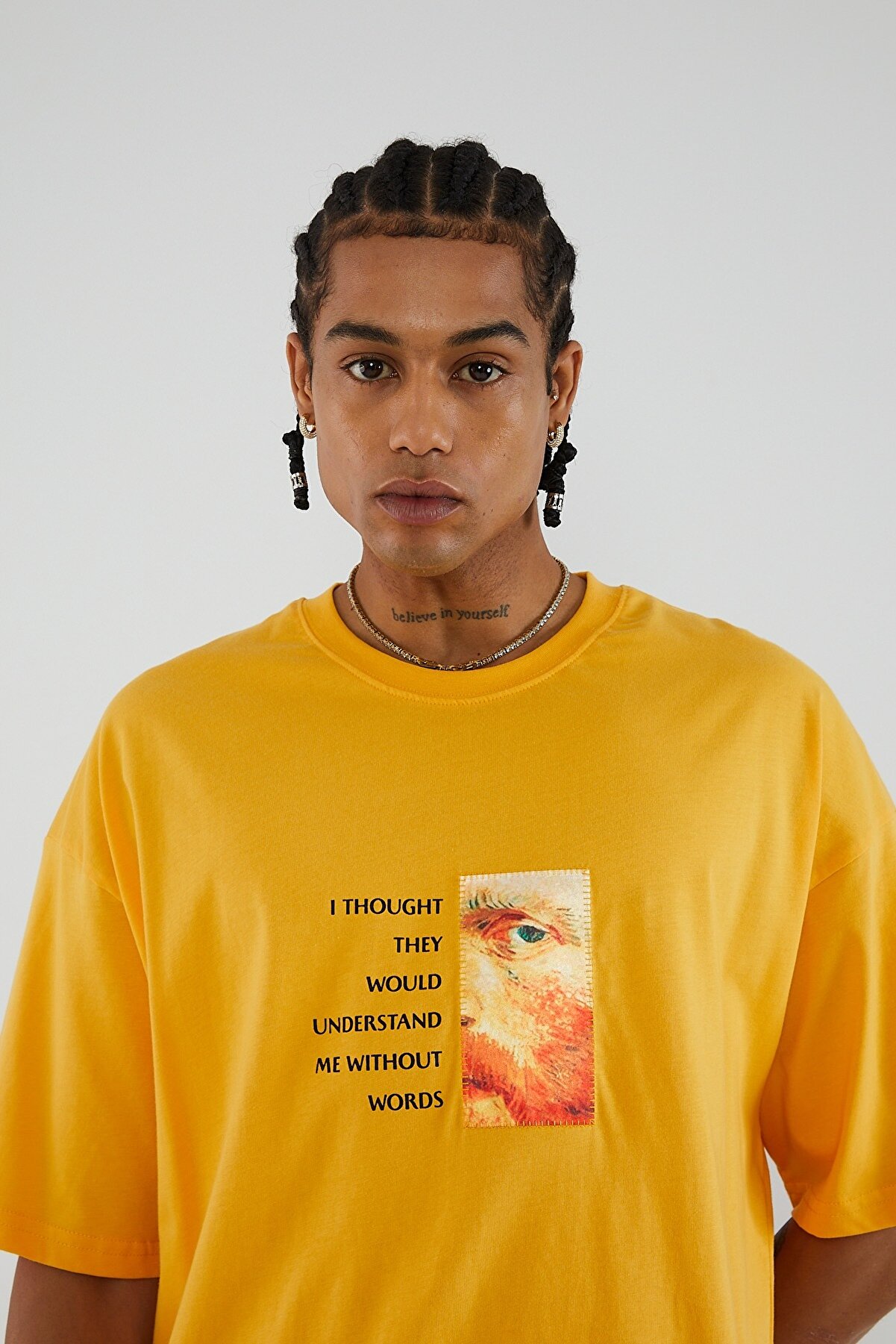 Saw Urbanity Oversize T-Shirt - Sunflowers Patch Design Unisex Streetwear