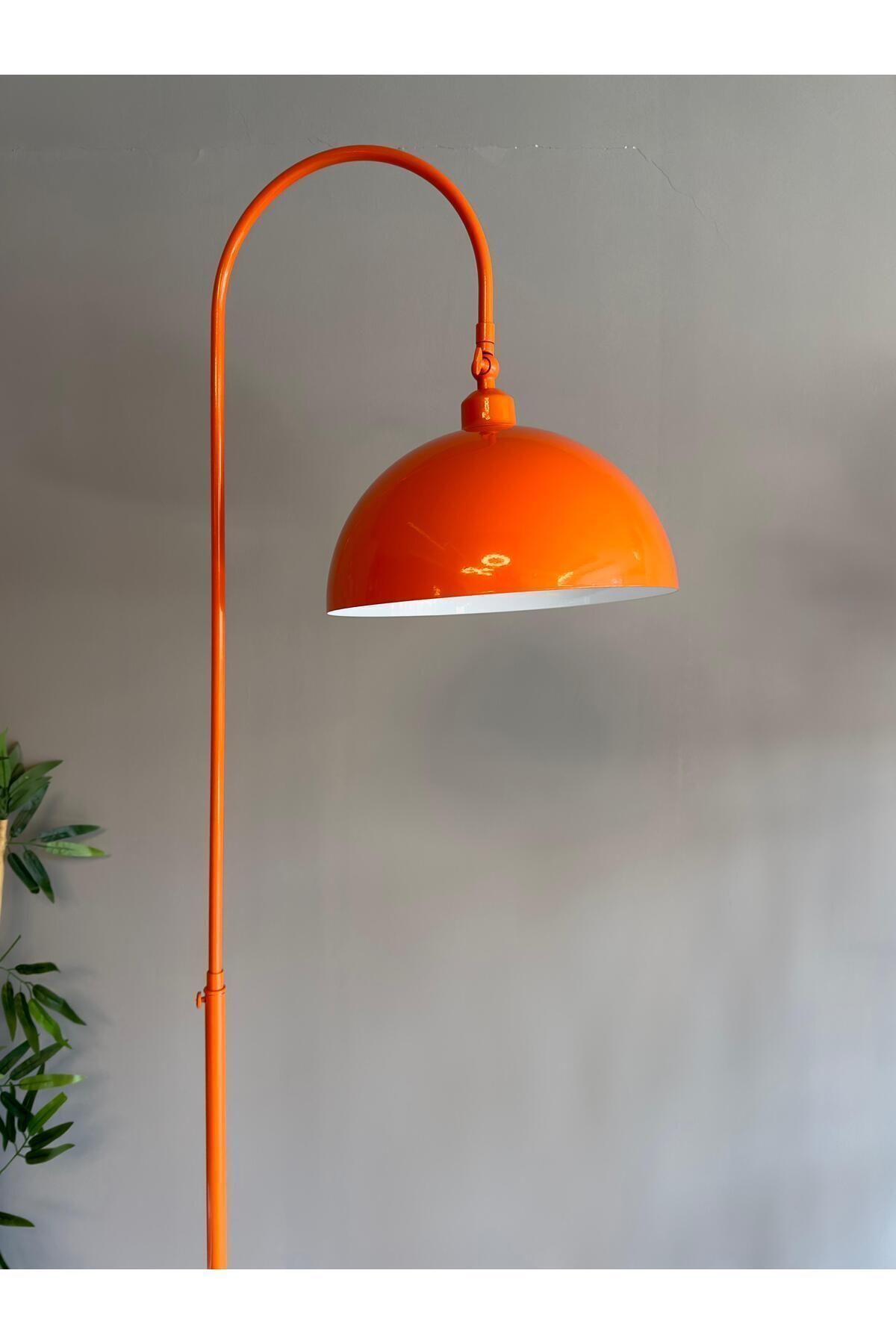 Bamyum Turuncu Lambader Hareketli Başlık Modern Dekoratif Metal Oturma Odası Çalışma Odası Zemin Lambası