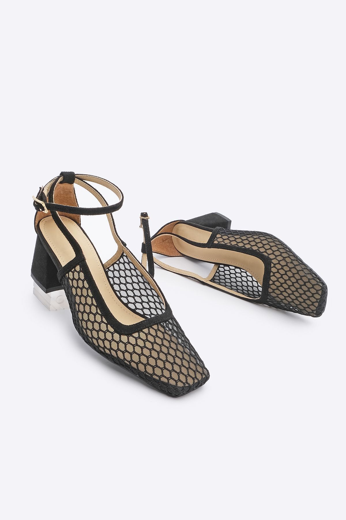 Marjin Kadın Bilekten Bağlamalı Fileli Klasik Topuklu Ayakkabı Vetas Siyah