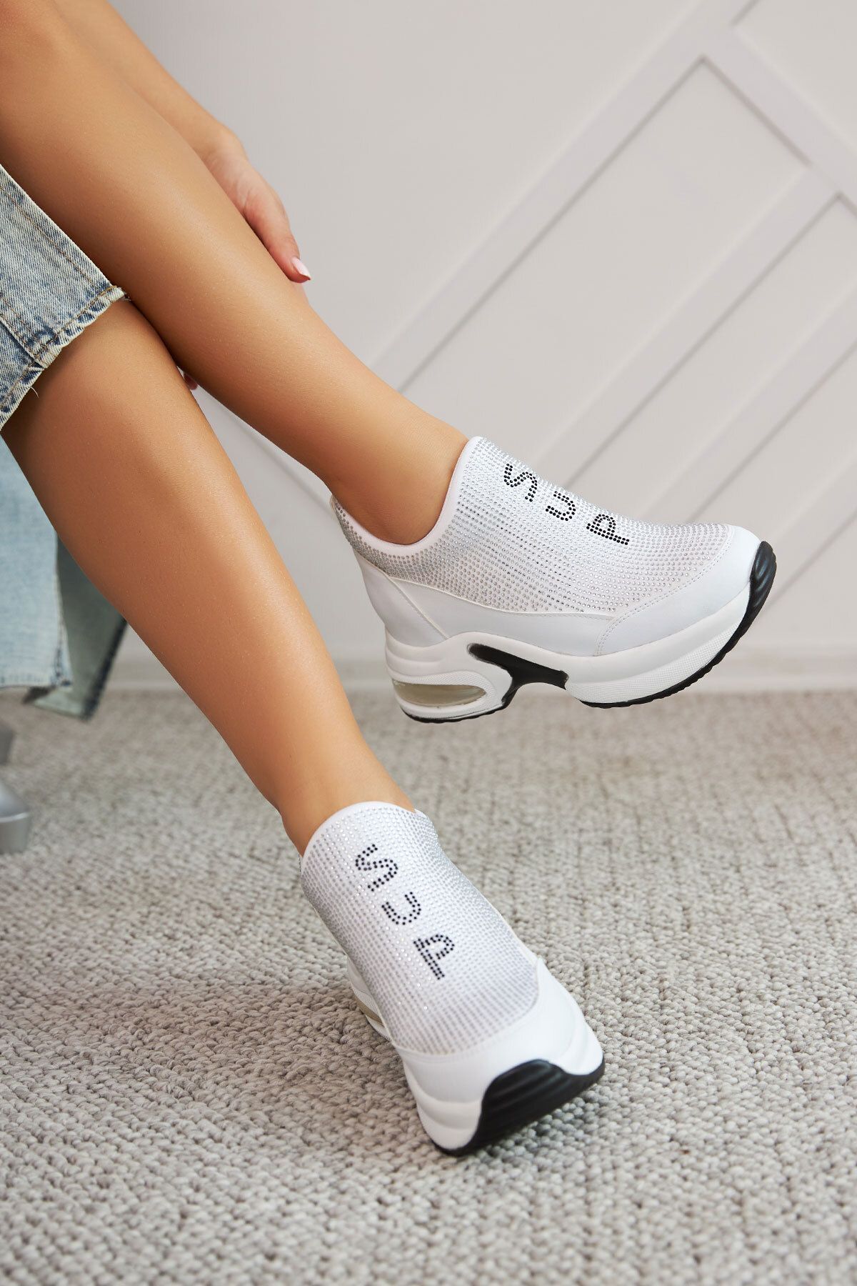 Ayakkabı Delisiyim Bubos Gizli Dolgu Topuklu Air Taban Taşlı Kadın Spor Ayakkabı Sneaker