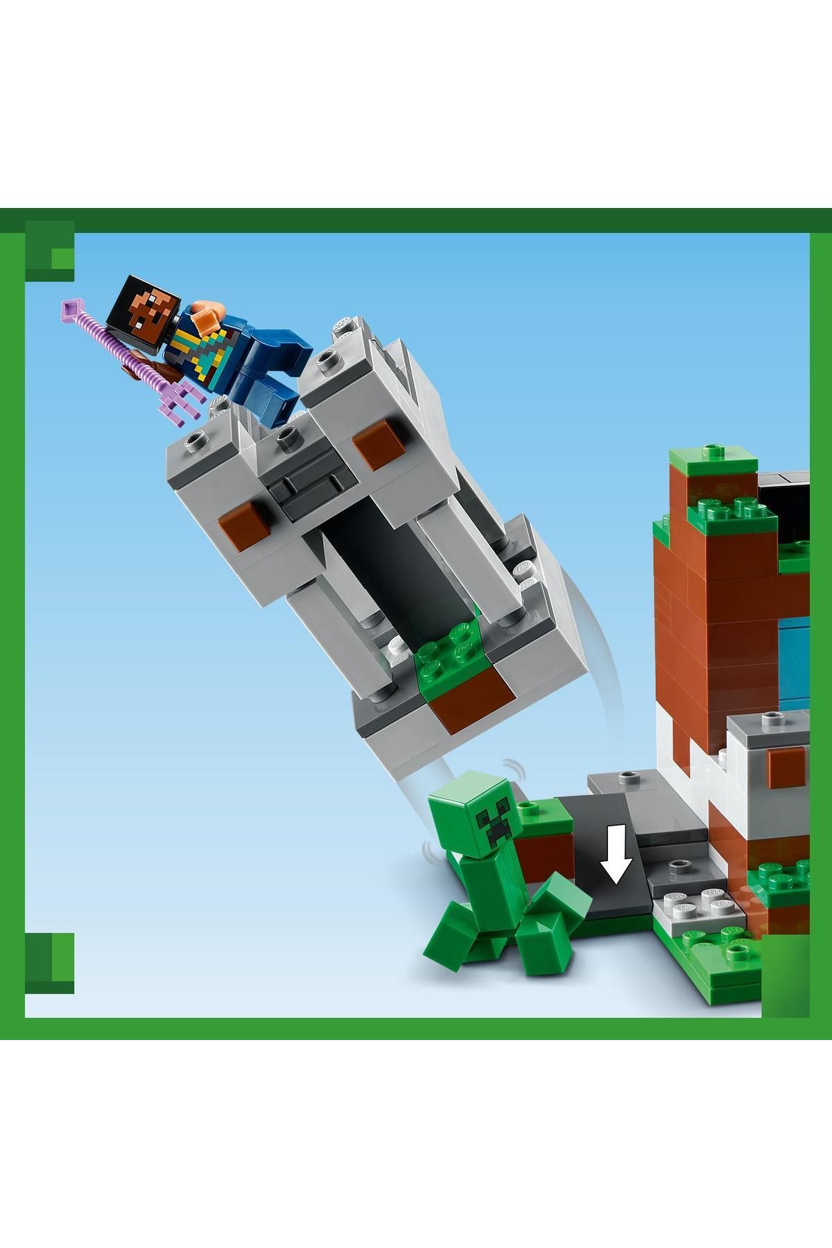 LEGO ® Minecraft® Kılıç Üssü 21244 - 8 Yaş ve Üzeri Çocuklar için Oyuncak Yapım Seti (427 Parça)