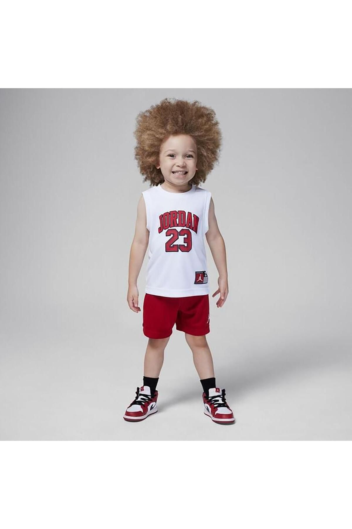 Nike Jordan 23 Çocuk 2'li Takım (85C919-R78)