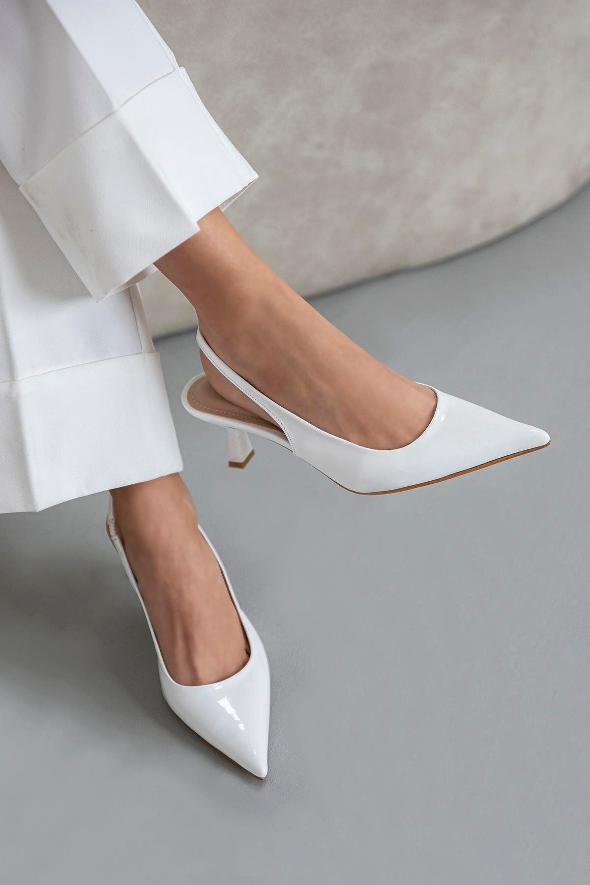 Straswans Silver Kadın Topuklu Rugan Ayakkabı Beyaz