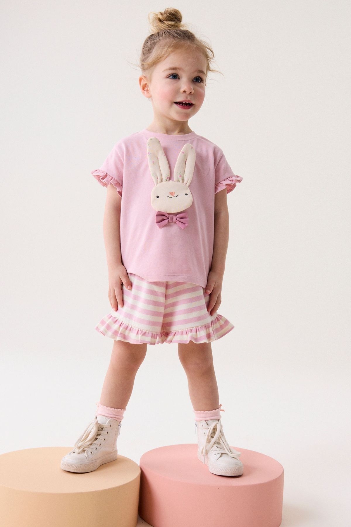 Next Baby Pamuklu Pembe Tavşan Karakter Desenli Şortlu Alt Üst Takım