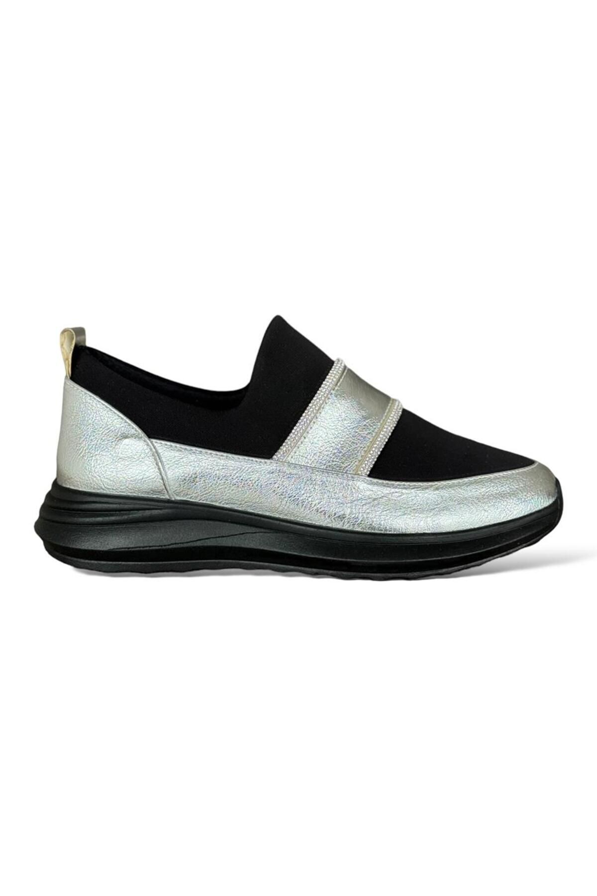 Liger Taş Detaylı Kadın Sneaker Ayakkabı GRİ