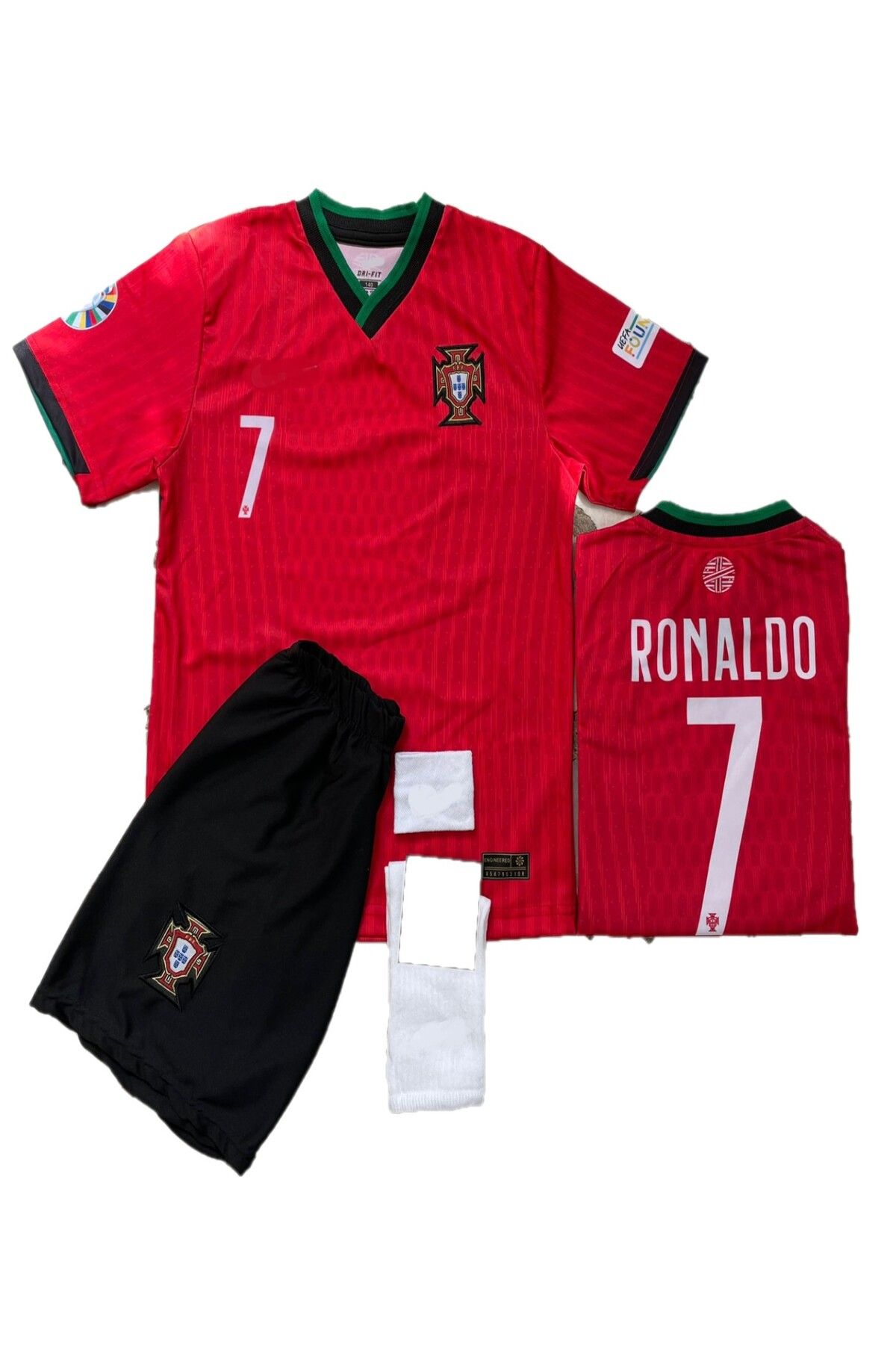 yenteks Portekiz Ronaldo Milli Takım Bordo Yeşil Dünya Kupası 4 Set Çocuk Futbol Forması
