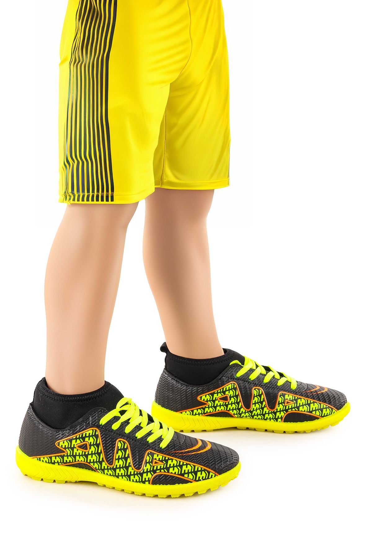Kiko Kids Persep Boğazlı Halı Saha Erkek Çocuk Futbol Ayakkabı