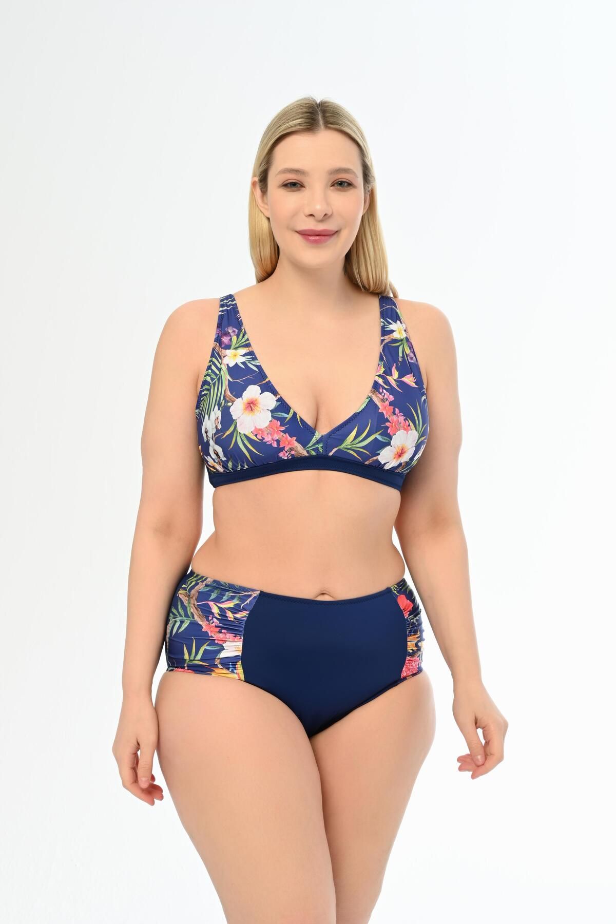 AQUAVİVA Aquaviva Kadın Lacivert Desen Büyük Beden Yüksek Bel Kelebek Bikini Takımı