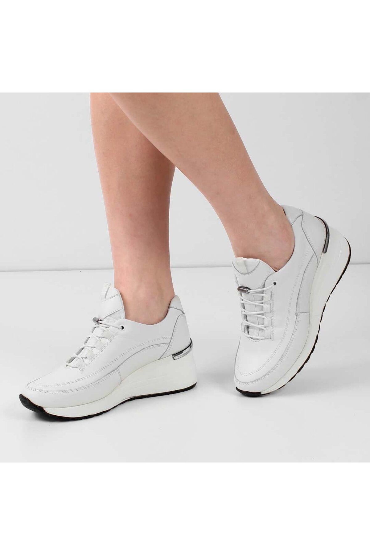 Celal Gültekin Beyaz Kadın Deri Sneakers Ayakkabı 601 31300