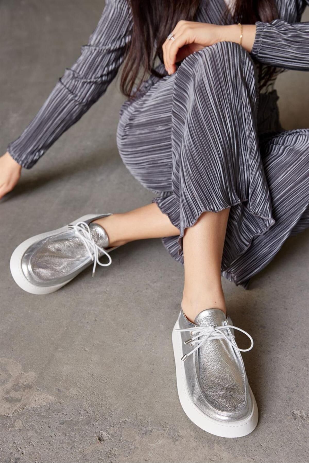 NILUFARR Lovely Gümüş Hakiki Deri Kadın Sneaker