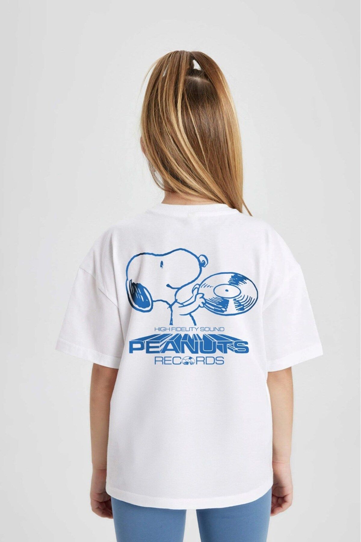 The Champ Clothing The Champ Peanuts Records Yazılı Köpek Baskılı Beyaz Kız Çocuk T-shirt