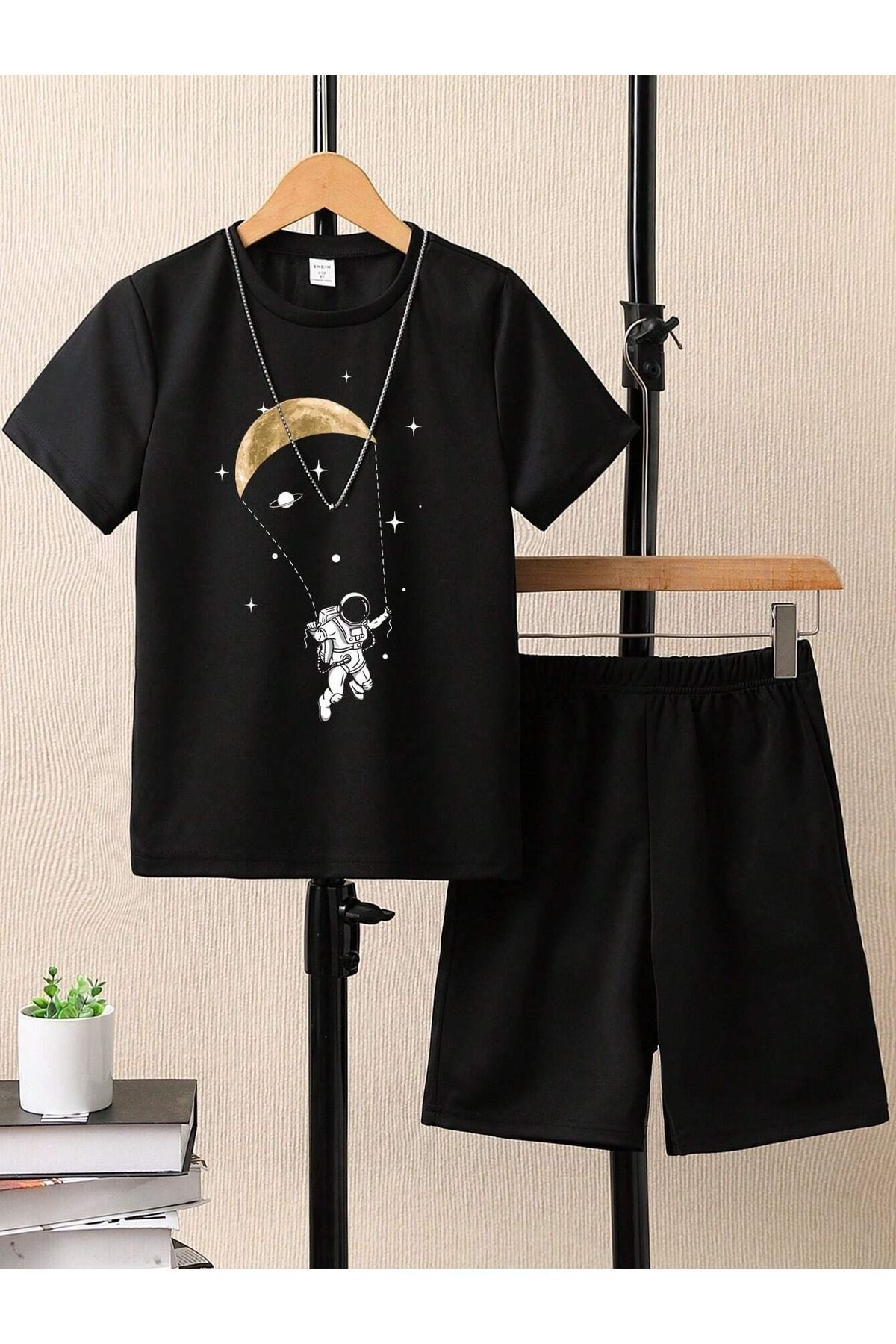 CLAYES Astronot Baskılı Pamuklu Siyah Çocuk Şort T-shirt Takım - Kız Erkek Çocuk Yazlık Bisiklet Yaka