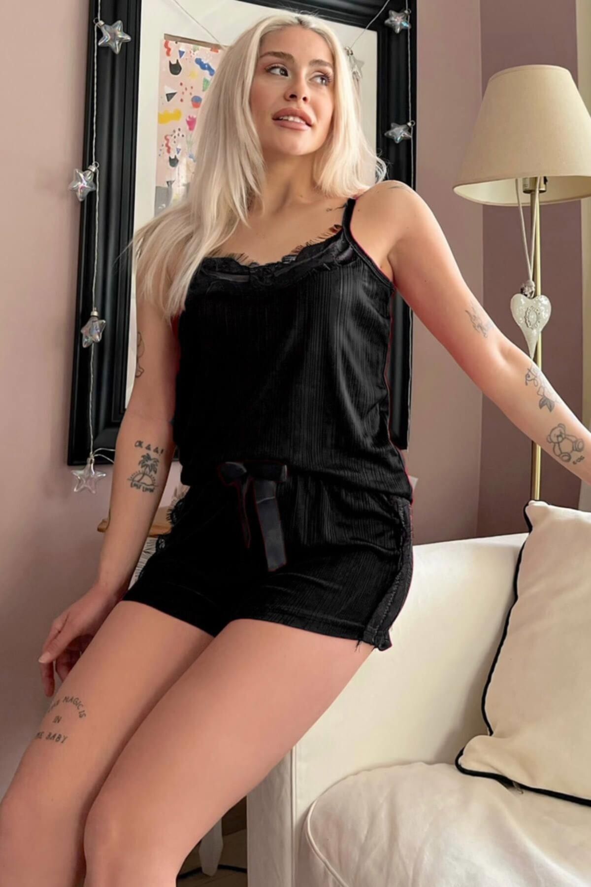 Pijamaevi Siyah Pegasus Dantel Detaylı Ip Askı Şortlu Örme Pijama Takımı