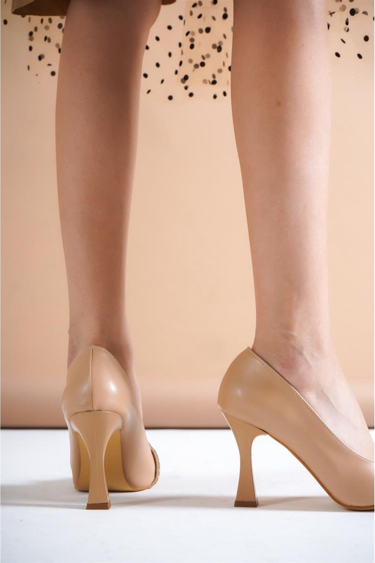 TOPUK Almia Nude Cilt Taşlı Kadın Topuklu Stiletto
