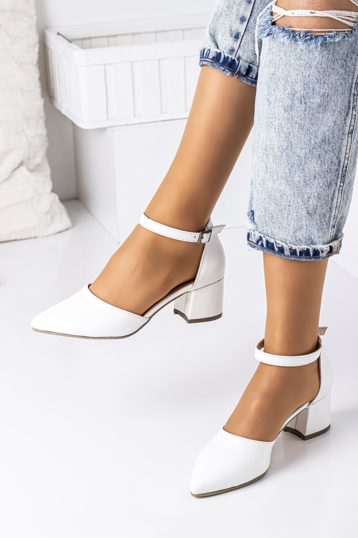 LAL SHOES & BAGS Bilekten Bağlamalı Bayan Topuklu Ayakkabı-beyaz