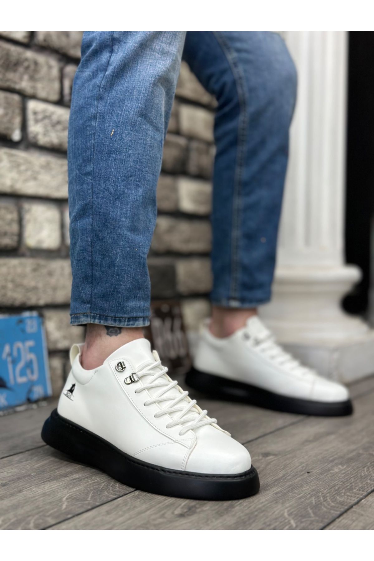 Genel Markalar Lisinya946 Bağcıklı Erkek Yüksek Taban Beyaz  Siyah Cilt  Spor Ayakkabı