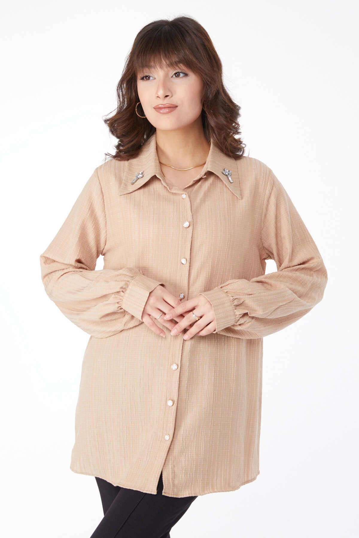 TOFİSA Düz Gömlek Yaka Kadın Vizon Yaka Taş Detaylı Gömlek - 25096