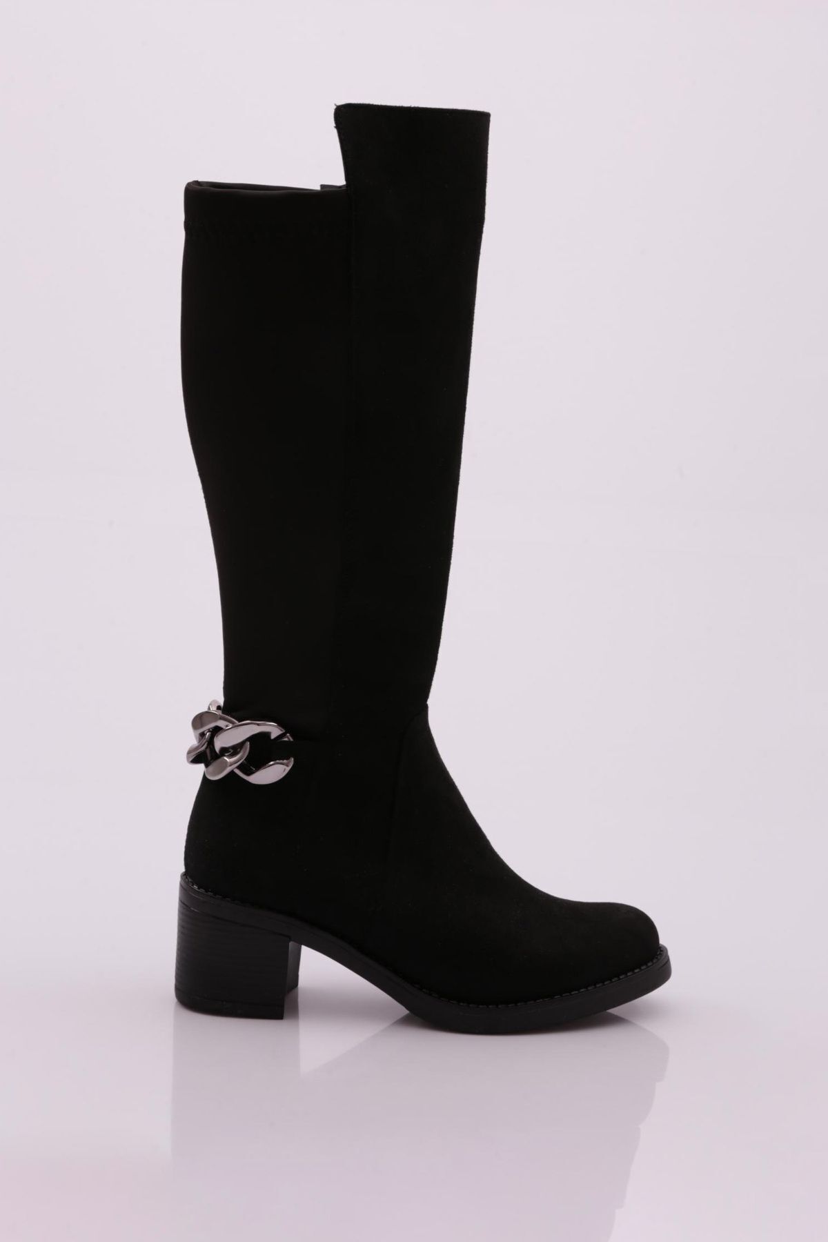 Dgn 710-22k Kadın Ayka Bilek Kisim Zincir Detaylı Arkası Stretch Topuklu Çizme Siyah Süet