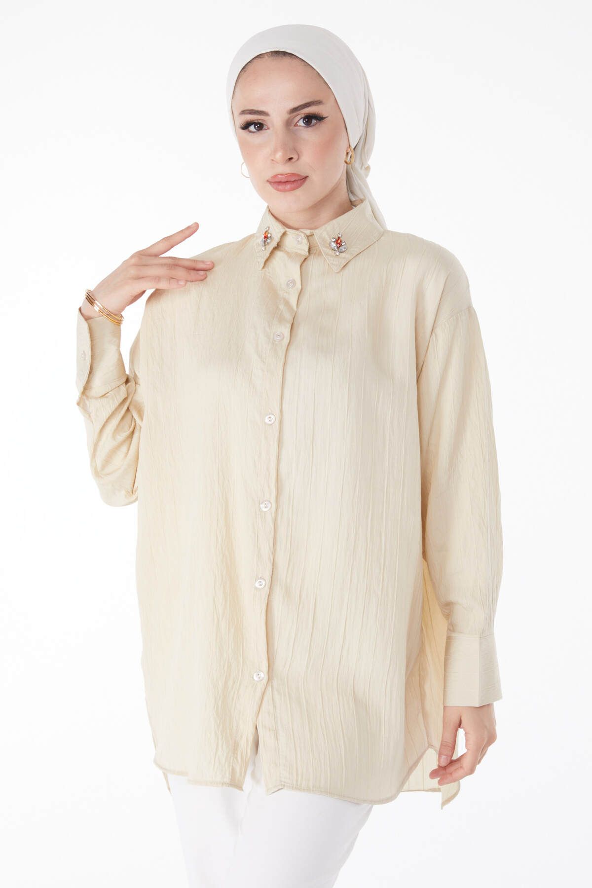 TOFİSA Düz Gömlek Yaka Kadın Bej Taş Detaylı Gömlek - 25255