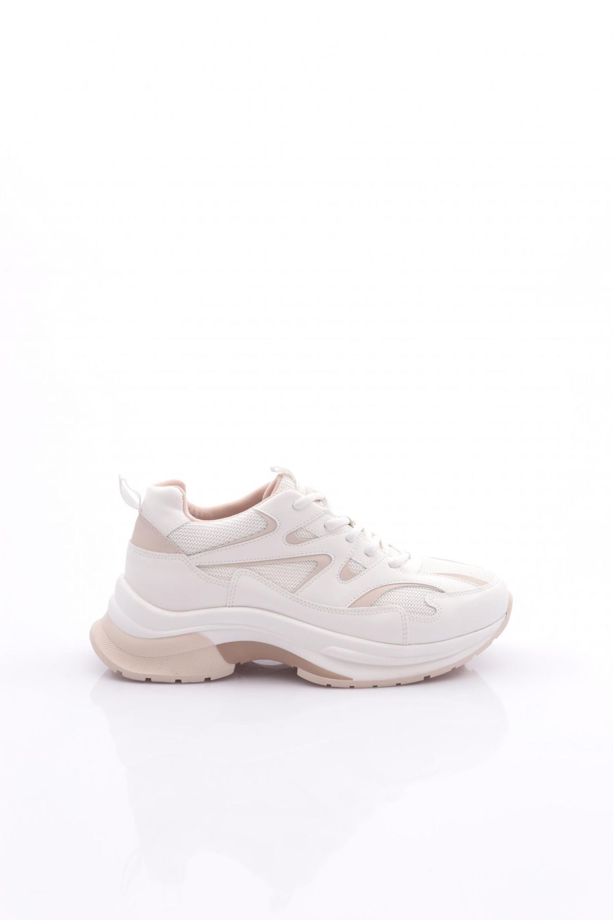 Dgn 30163 Kadın Bağcıklı Spor Ayakkabı Beyaz Bej