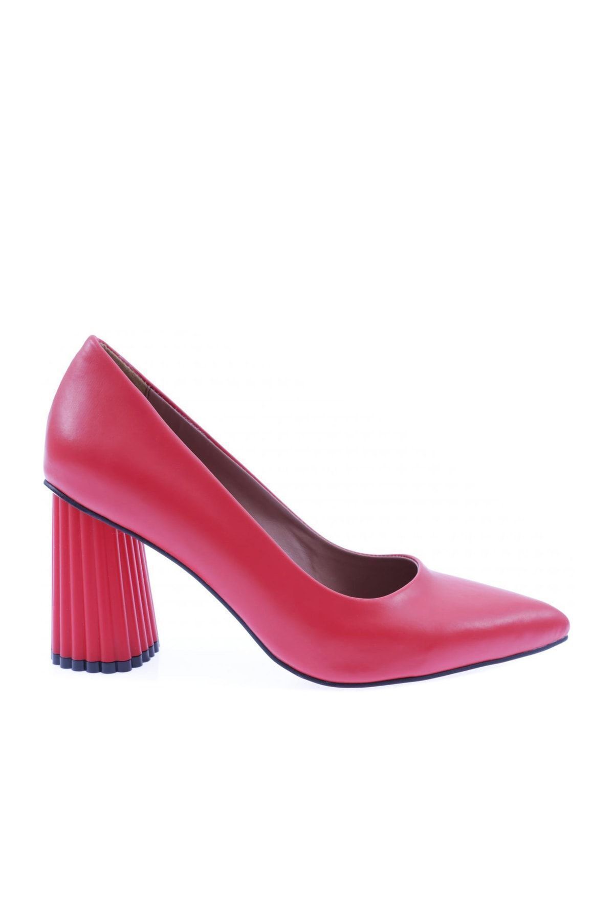 Dgn 660-22y Kadın Sivri Burun Parmak Dekolteli Galvaniz Ökçe Topuklu Ayakkabı Kırmızı