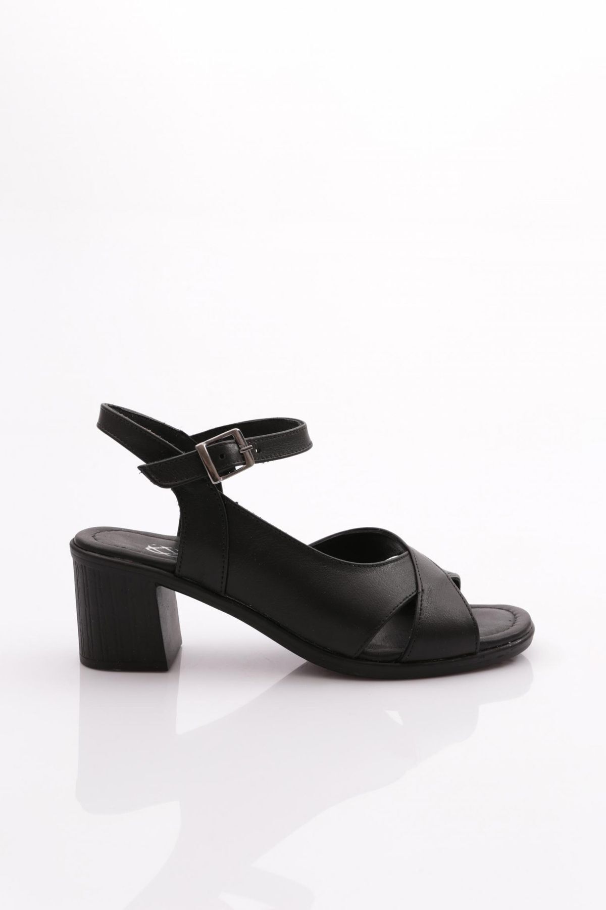 Dgn 2208 Kadın Topuklu Sandalet Hakiki Deri Siyah