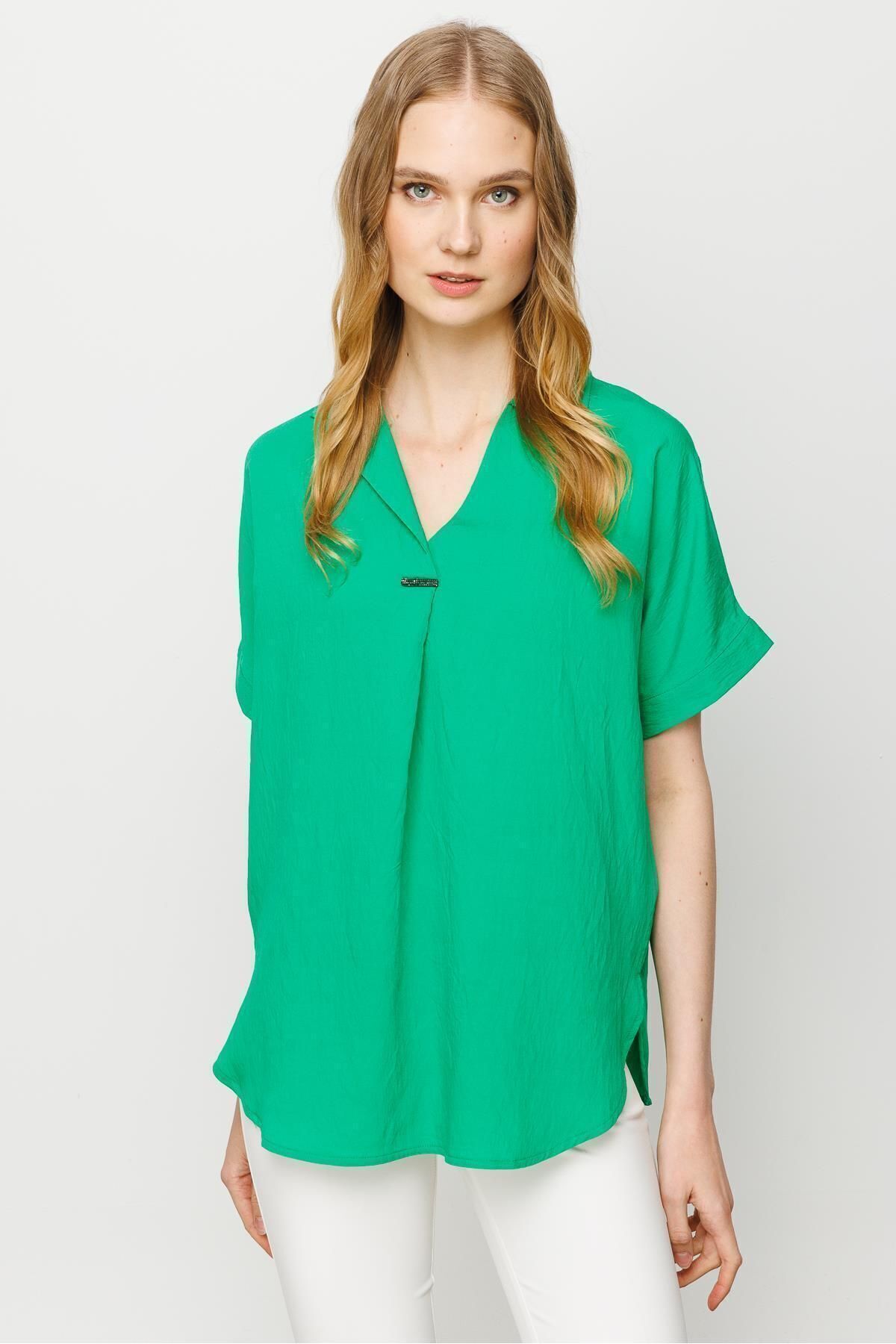 Desen Triko Kadın Önü Tokalı Bluz Yeşil