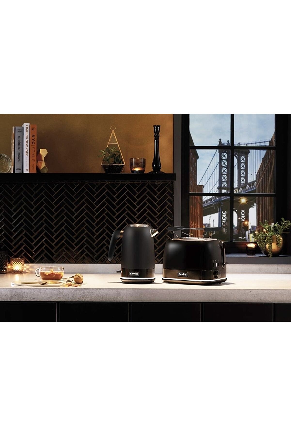 SET New York Led Işıklandırma Vtt946x Ekmek Kızartma Ve New York Vkt146x Su Isıtıcı 2li Set