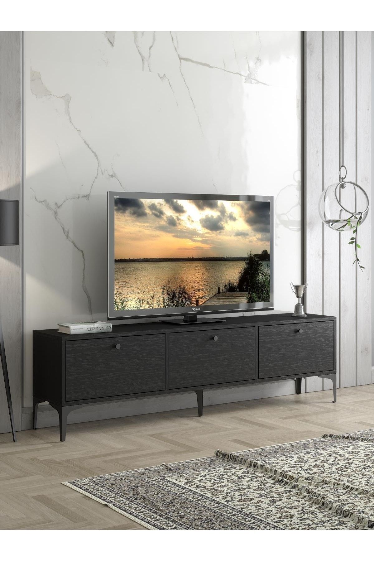 Wood'n Love Etna Premium Bakır Metal Ayaklı Dolaplı 160 Cm Tv Ünitesi - Wood Siyah / Siyah
