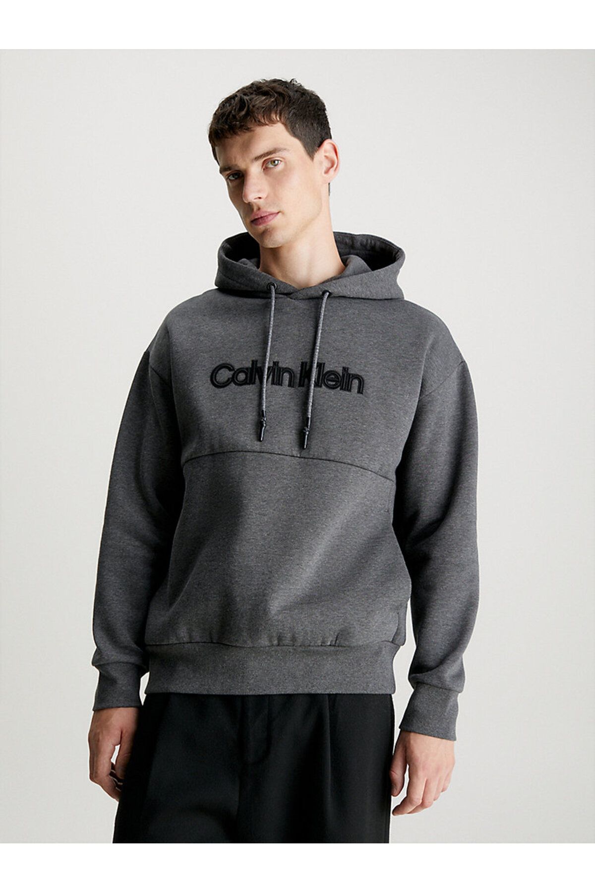 Calvin Klein RAISED EMBROIDERED LOGO HOODIE