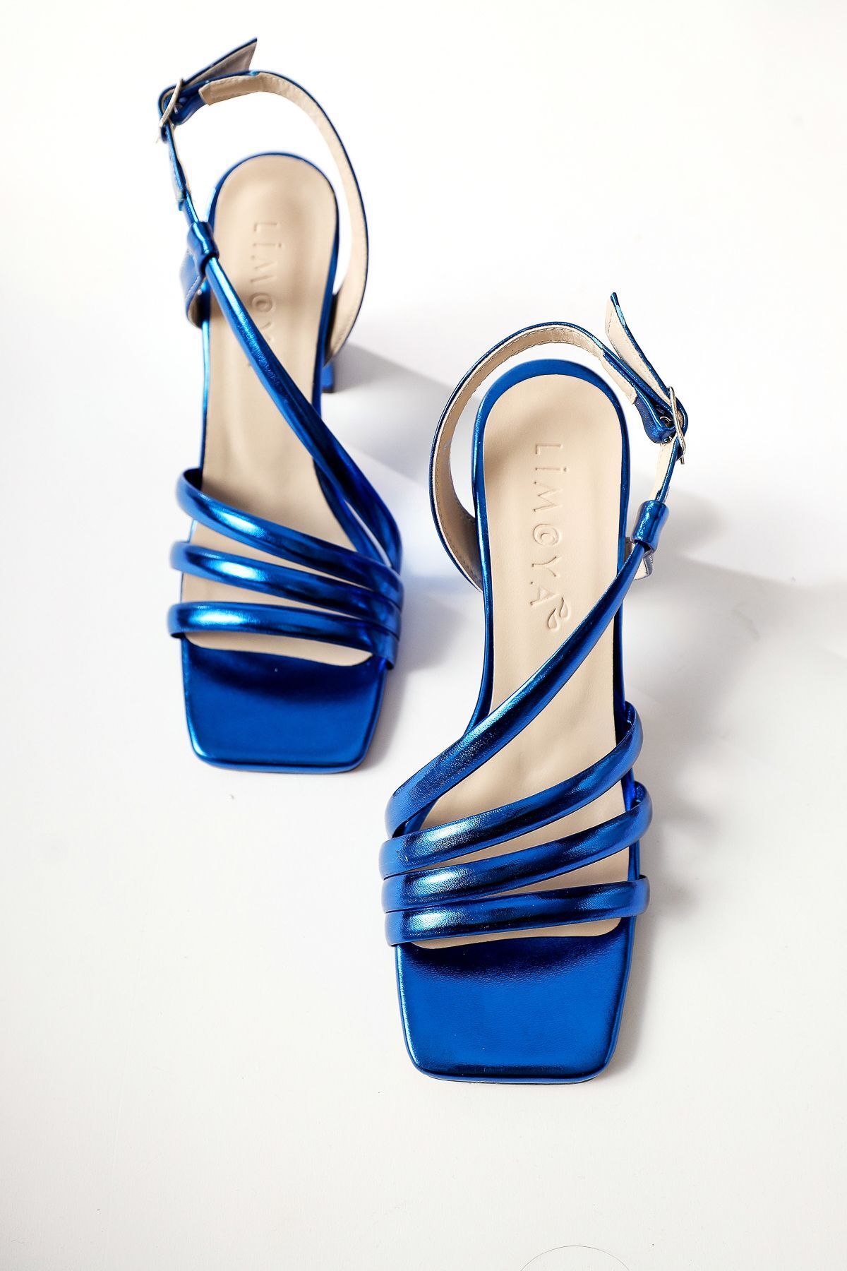 Limoya Sinda Mavi İnce Bantlı Topuklu Sandalet