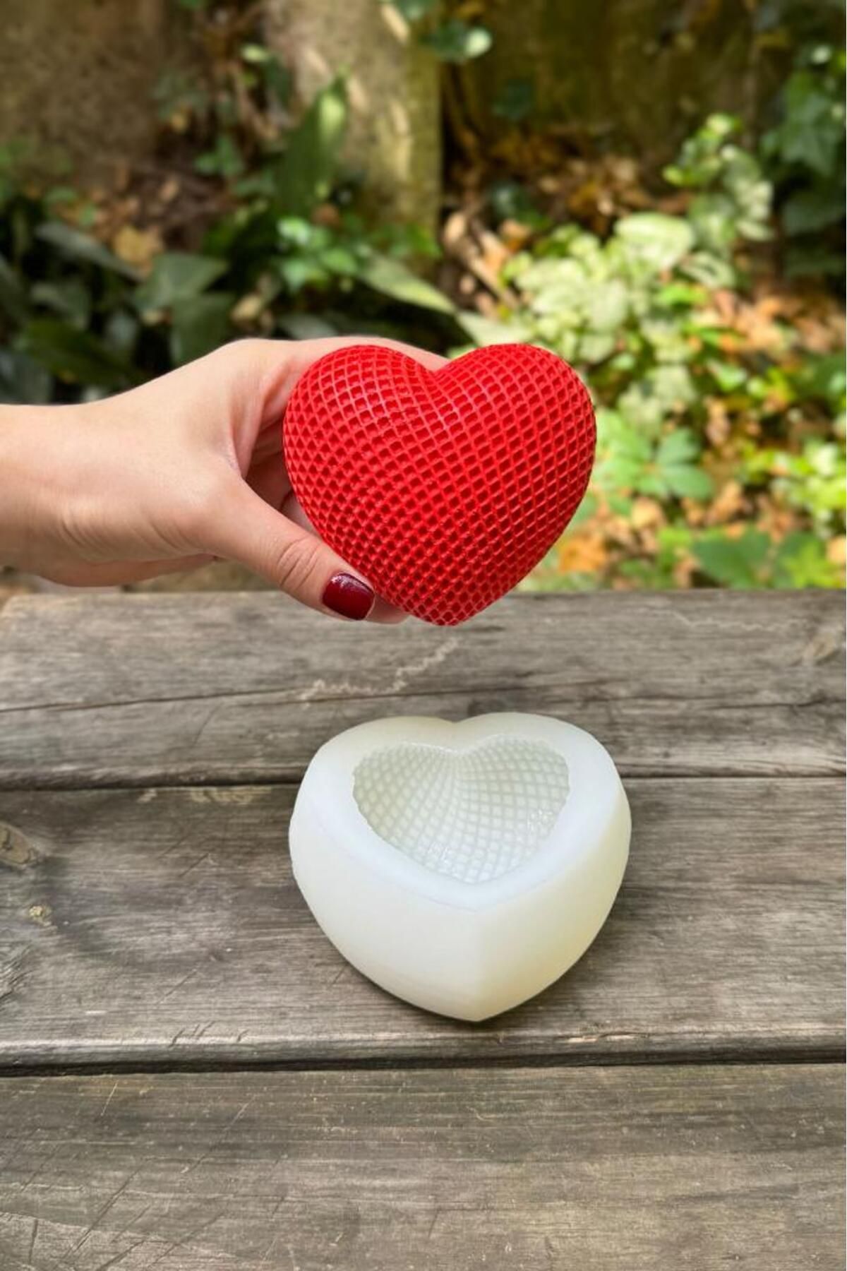 RufusConcept Kalp Baklava Desenli Tekli Silikon Mum Kalıbı