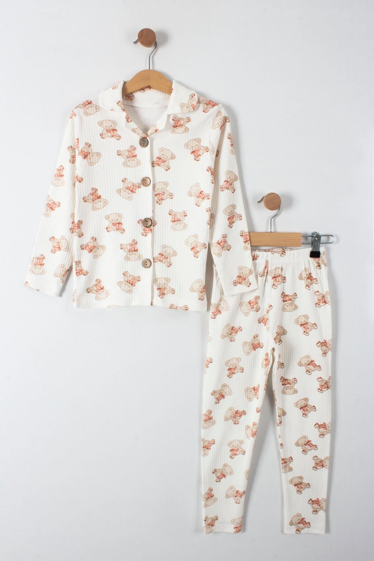TRENDİMİZBİR Sevimli Ayıcık Baskılı Düğme Detaylı Pijama Takımı 2 Parça