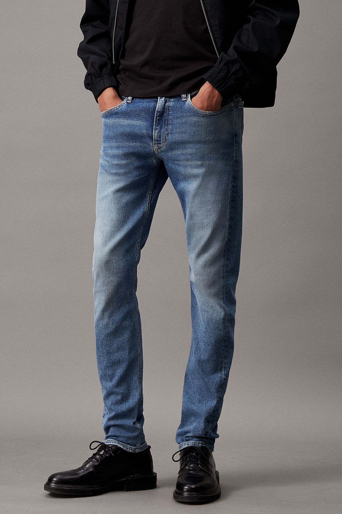 Calvin Klein Pamuklu Normal Bel Slim Tapered Jeans J30J3248441AA Erkek KOT PANTOLON J30J324844 1AA
