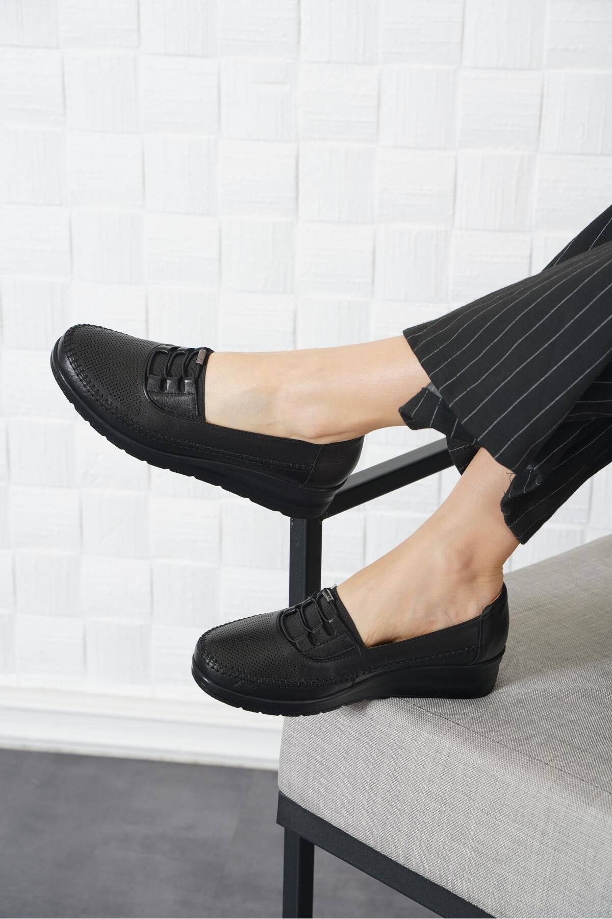 Moda Pie Rewer Ayna Zımbalı Kadın Hakiki Deri Ayakkabı Siyah Cilt